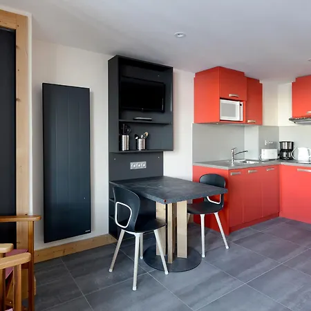 Apartment Renove 2 Pers - Espace Bien-etre - Animaux Admis - Fr-1-181-2415 La Plagne-Tarentaise
